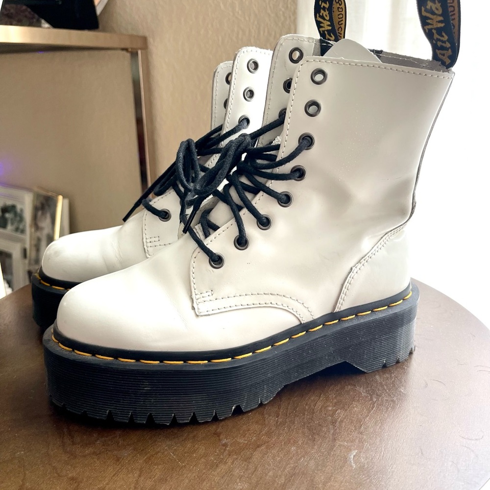 Dr. Martens - Jadon Platform Boots **EUC**